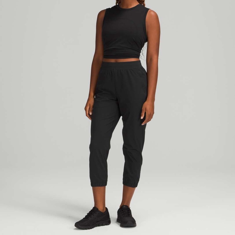 Lululemon Adapted State High Rise Jogger Crop